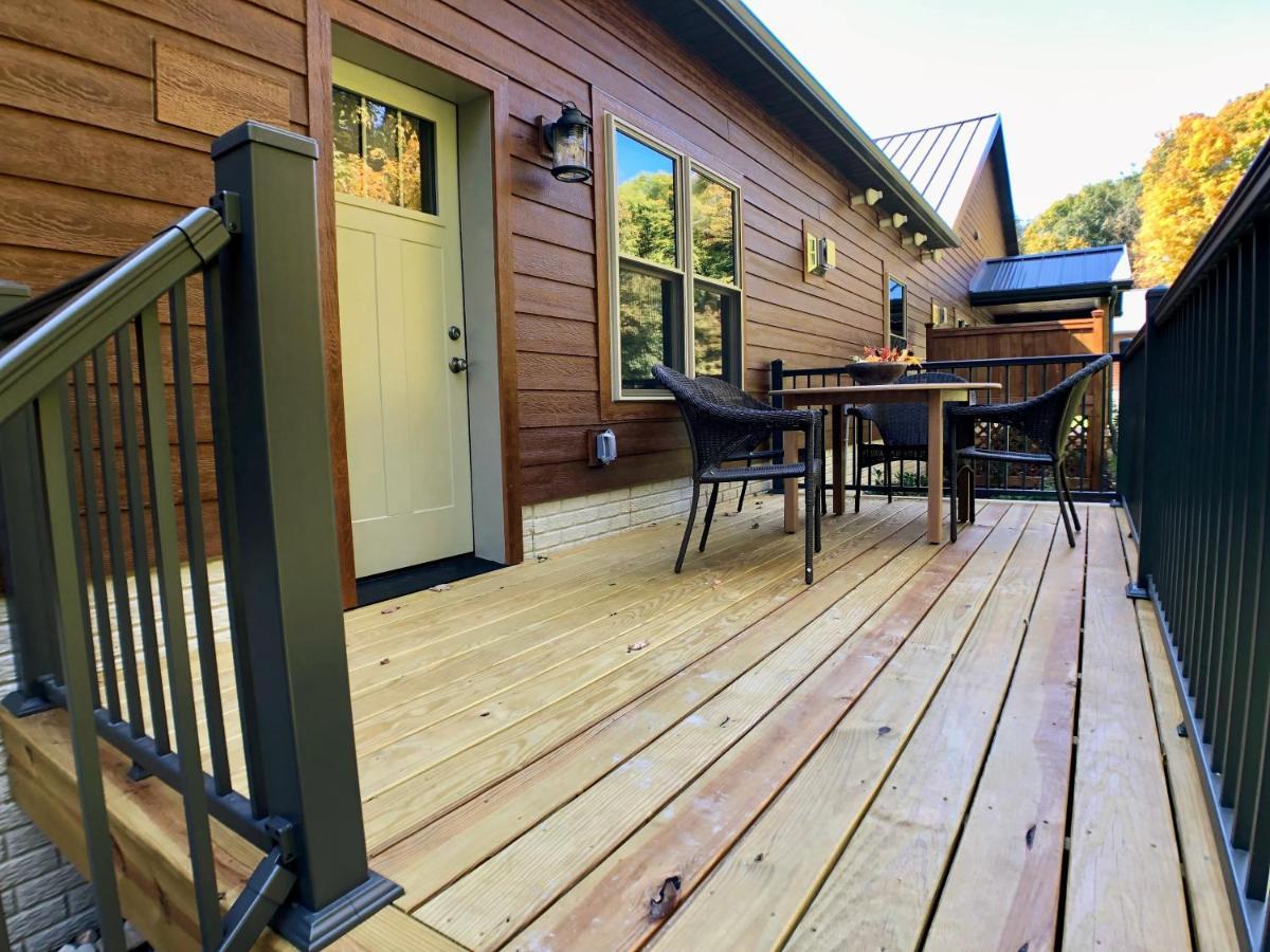Sojourner'S Lodge & Log Cabin Suites Dundee Exterior foto